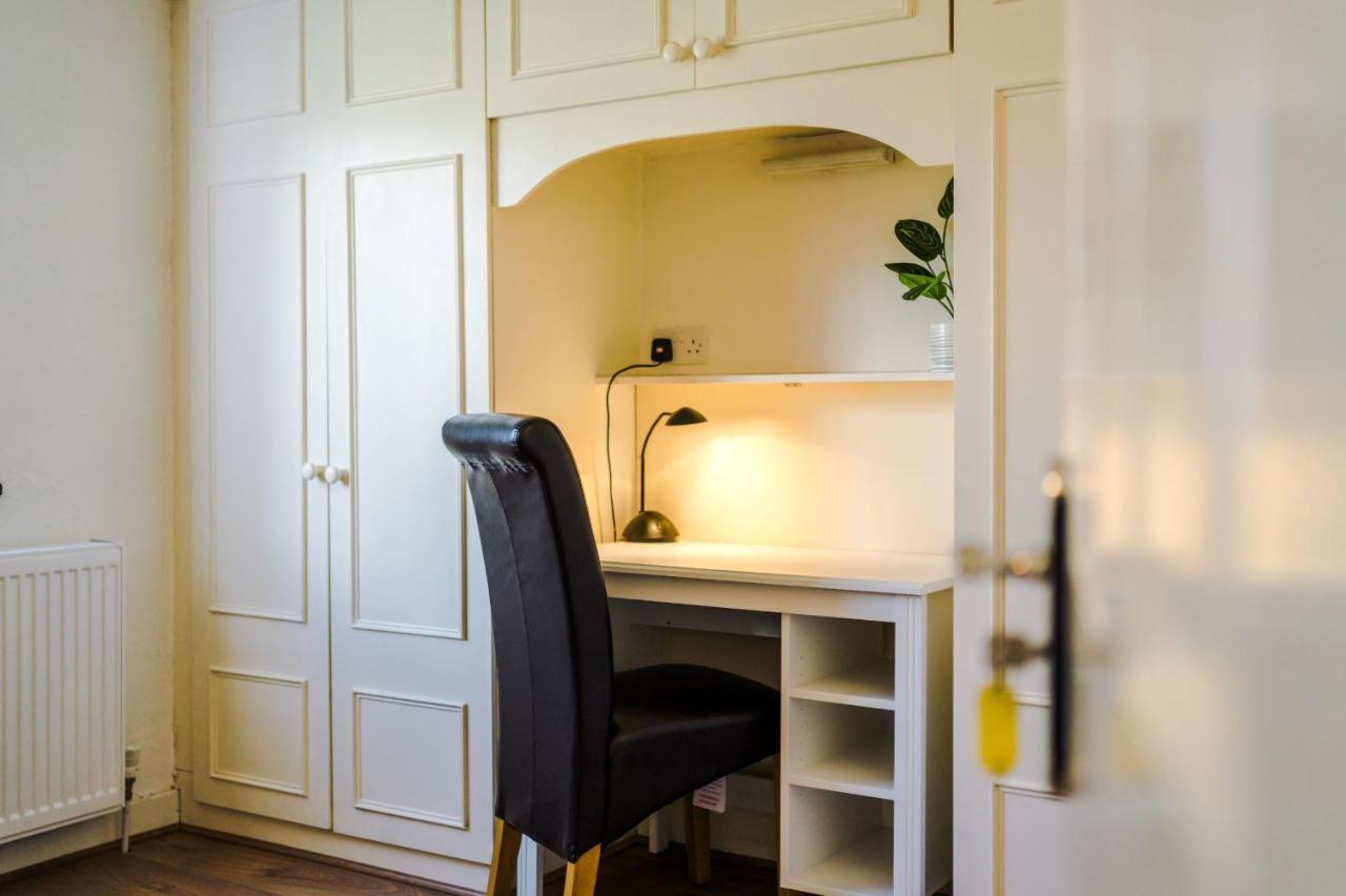 Sunshine Cottage By Happy Sunshine Stay Golborne Luaran gambar