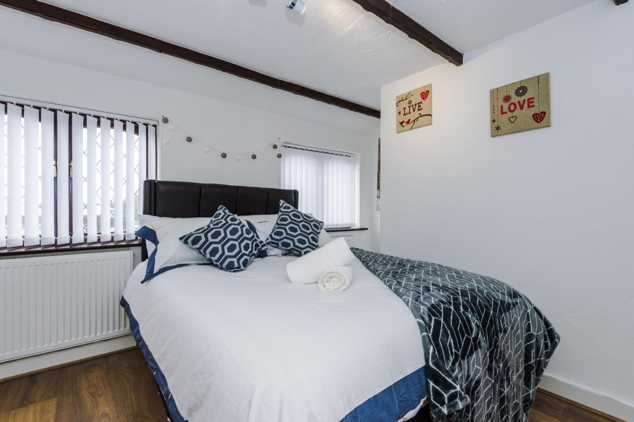 Sunshine Cottage By Happy Sunshine Stay Golborne Luaran gambar